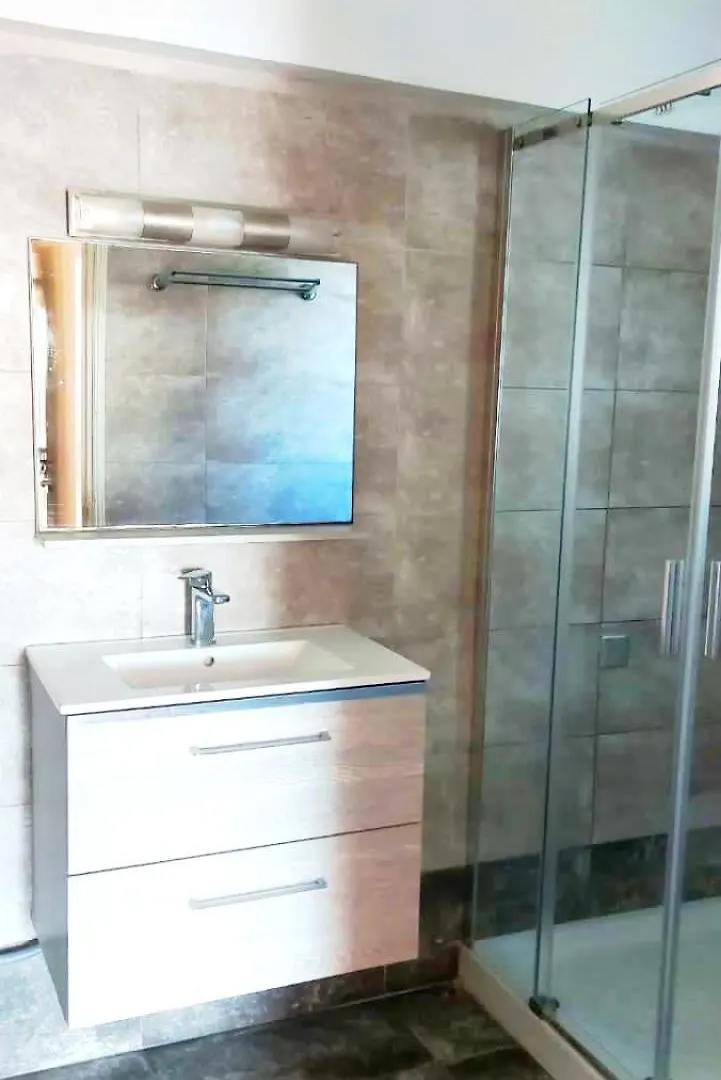 Finnikoudes 2 Bed Sea View Apartment Larnaca 0*,