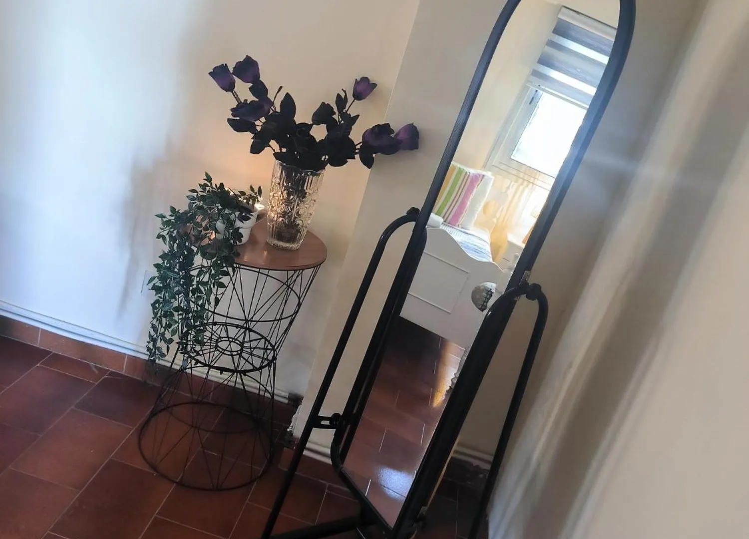 Finnikoudes 2 Bed Sea View Apartment Larnaca Kıbrıs